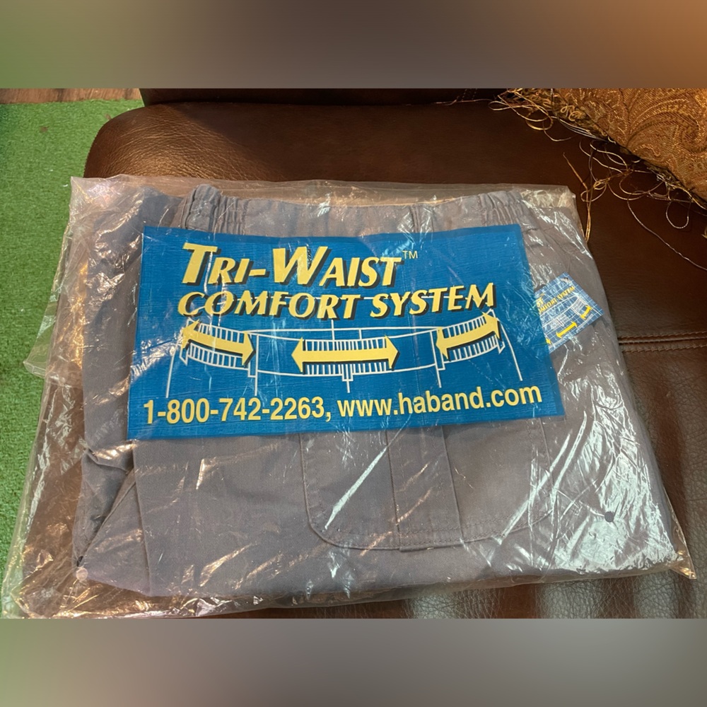 Vintage Haband Tri-Waist Comfort Blue Cargo Shorts, Men’s 42, NWT - Picture 3 of 6